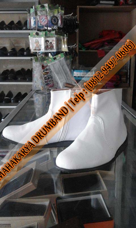 Pusat Sepatu Pasukan Marching Band, Gerai Sepatu Pasukan Mayoret Cantik, Toko Sepatu Pasukan Murah, Pengrajin Sepatu Pasukan Terpercaya, Jual Pasukan Drumband.